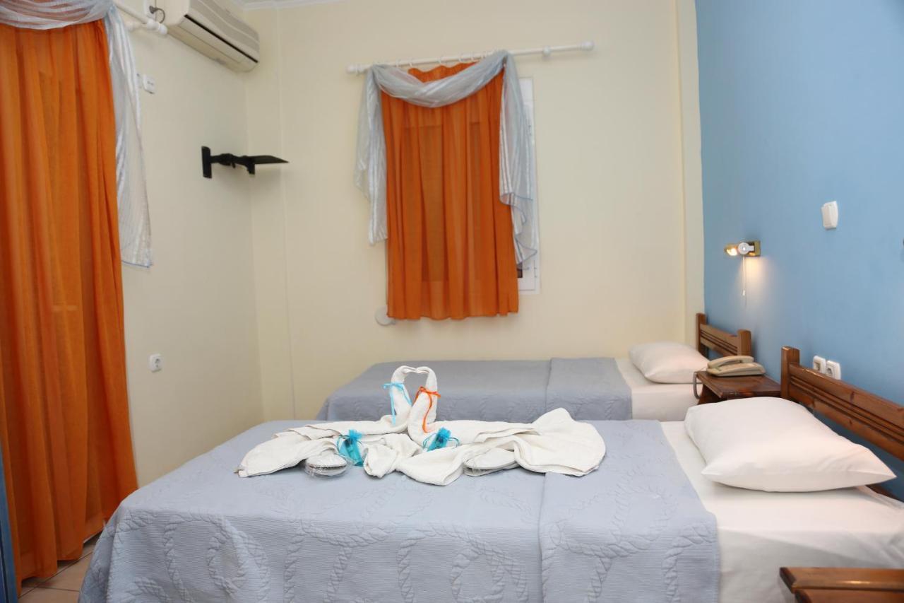 Coral Hotel Plomari Buitenkant foto