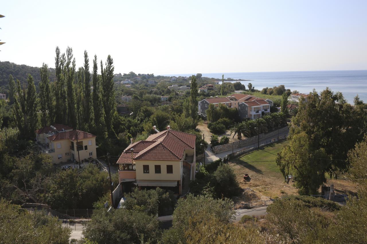Coral Hotel Plomari Buitenkant foto
